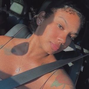 Meet your Posher, Tori